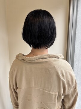 ペスカケイクリエイティブ(PESCA K-CREATIVE) 黒髪ショートボブ　２