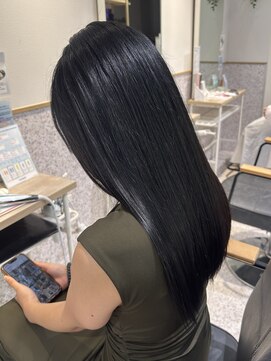 ヘアーアンドメイク ビス(HAIR&MAKE bis) ブルーブラック【KAYO】