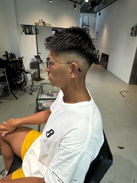 イズ(iss) スキンフェード