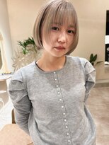 ロア(LORE)&nbsp;ボブ/ハイトーン/ホワイトカラー/ボブレイヤー/ボブウルフ