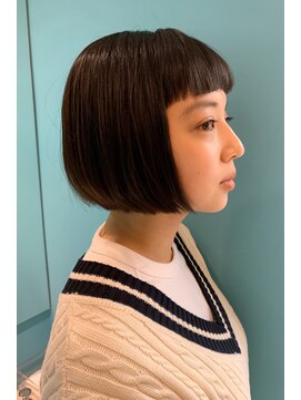 ヌイ 横浜(nui) オン眉前下がりワンレンボブ_毛先パーマことりベージュ