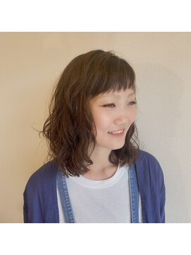 アカリ(acali) エアリーミディ