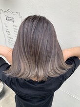 ヘアースタジオ ランプ 浦安(Hair Studio Lamp) シルバーバレイヤージュ