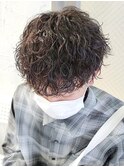 ツイストパーマ波巻きスパイラルパーマ刈り上げメンズマッシュ