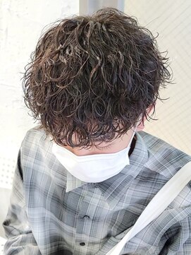 フィフス 原宿(fifth) ツイストパーマ波巻きスパイラルパーマ刈り上げメンズマッシュ