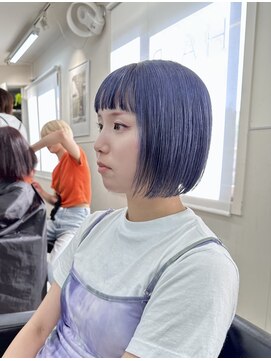 ヴェイン 渋谷(vain) ミニボブ/ブルーカラー/切りっぱなし/軽めボブ