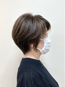 テルミークリニカルデザイン 北千里 ふんわりナチュラルショート×ハイライト