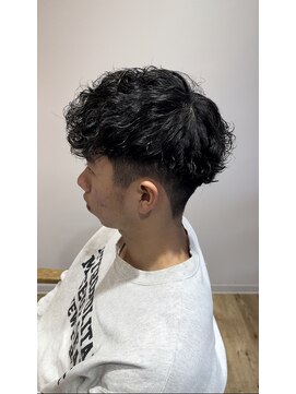 アメラボ 平針店(AmeLab) 【Vマッシュ スペインカール】スパイラルパーマ 刈り上げ