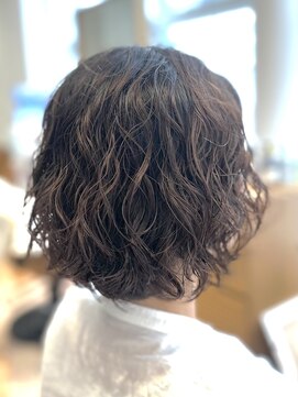 アピッシュ(apish 並木通り) しっかりめショートパーマ♪