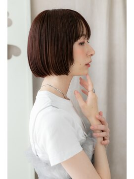 カバーヘアアンドスパ ブリス 浦和(COVER HAIR&SPA bliss) シースルーバング切りっぱなし丸みショートボブZ浦和20代30代