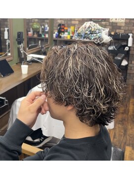 メゾンフォーメン 心斎橋店(Maison for men) サーフカール/ツイストスパイラル/波巻きパーマ/メッシュ