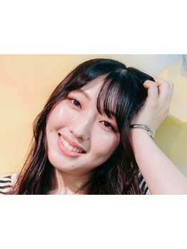 【見惚れる顔周り】amoa独自の持ちがいいカットで流行りの韓国styleに！あなたにぴったりのスタイルを提案