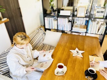 サロンド シェル フー コトリーの写真/どこか懐かしさを感じるプライベートサロン、寛げるひとときを。