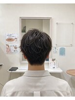 リミックス(Remix)&nbsp;メンズパーマ/メンズカット/シェービング/眉毛/メンズサロン