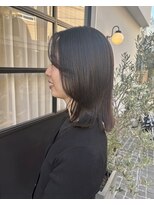ファヴォリ(favori)&nbsp;【favori 自由が丘】顔周りレイヤーミディアム　ぱつっとロブ