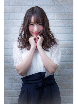 ヘアーアートシフォン 池袋西口店(Hair art chiffon) 大人ガーリーくびれヘアピンクグレージュハイライトカラー抜け感