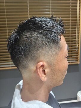 ロルフ(BARBER SHOP ROLPH) スキンフェード