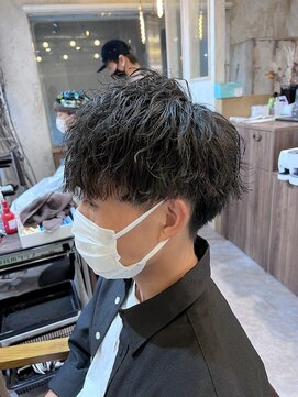 ブリーチ 大宮WEST店(BLEACHi) シャープツイスパ