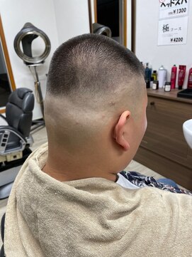 ケイズライン(K's LINE) ボウズ×スキンフェード