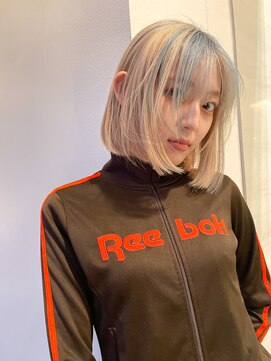 チクロヘアー(Ticro hair) white blonde