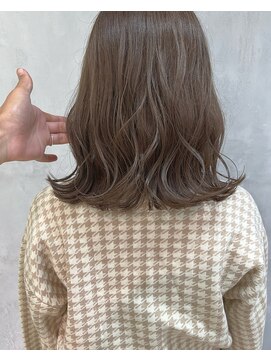 キチ(kichi.) [kichi.] ミディアム×まろやかくすみベージュ