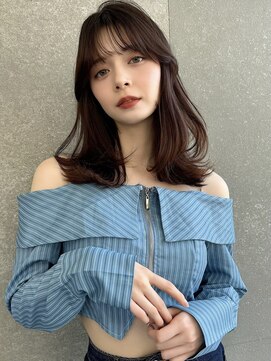 ロンドネートゥル 新潟(Lond naitre) オリーブグレージュの韓国レイヤースタイル（新潟/万代）