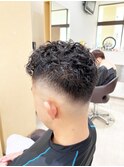 メンズスキンフェードコテアイロン極道パーマ