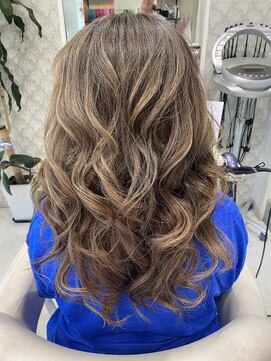 エフエフヘアー(ff hair) back style☆3Dハイライトカラーvol.838