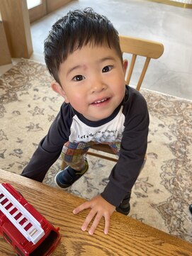 ミッケ(mikke) kids カット