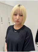 ハイトーン×切りっぱなしボブ(Zina福岡天神)