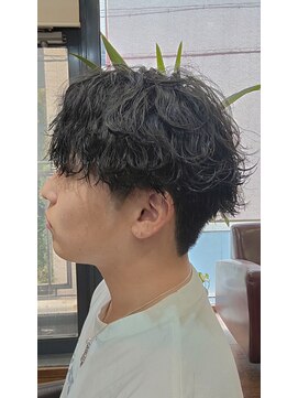 アトリエワン Atelier un 長さギリギリ波パーマ