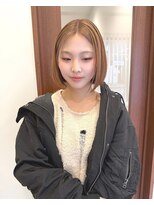 モク 立川(moc)&nbsp;韓国風レイヤーカットブリーチダブルカラー前髪