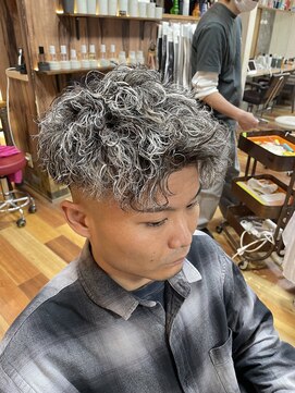コハク(kohak) メッシュ×メンズツイスパ