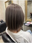 黒髪クラゲヘアーオリーブグレー小顔ココアベージュ