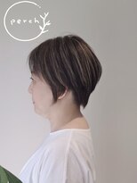 パーチ(perch)&nbsp;極細ハイライト×アッシュ×前下がりショート