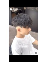 トッカ(tocca)&nbsp;縦落ちパーマ/ツイストスパイラルパーマ/刈り上げマッシュ