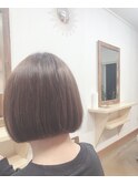 ぱっつんボブ