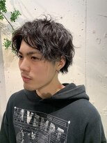 エル(EL by green)&nbsp;【MITSU】ツーブロック×スパイラル×センターパート