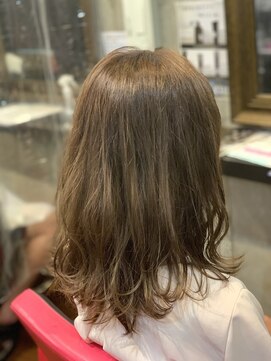 1+ アンプリュス(Unplus) セミウェットウェーブミディ/市川/市川駅北口/市川真間/