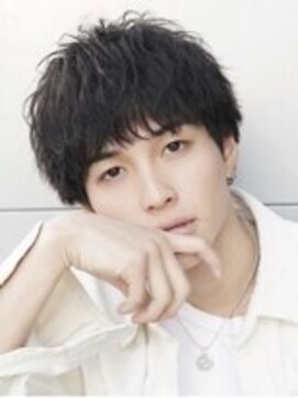 アイトーキョー 名古屋栄(AI TOKYO) スキンフェード/韓国マッシュ/センターパート[名古屋駅/栄駅]