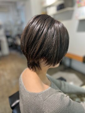 ツムグ 代官山店(TUMUGU) 30代40代50代ヘルシースタイルショートヘアダークグレージュ