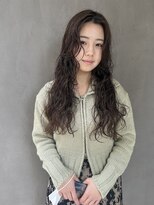 アマーク(a mark) ロングパーマ《川原　彩香》