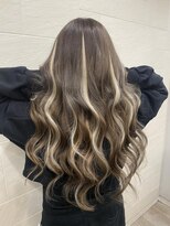 グランディールヘアデザイン(grandir hairdesign)&nbsp;少なめメッシュ！-Yurika-