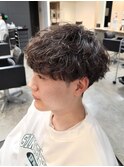 刈り上げマッシュメンズショート波巻きツイストスパイラルパーマ