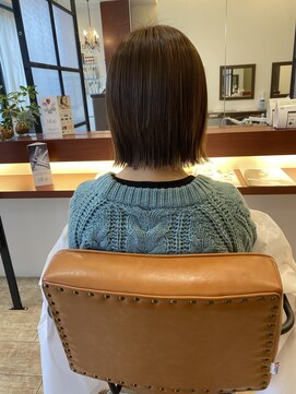 マーリャヘアー(mallia hair) 切りっぱなしボブ