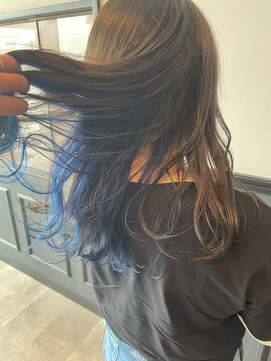 クロエバイラヴィズム 小針西店(CLOE by LUVISM) インナーカラー　ブルー