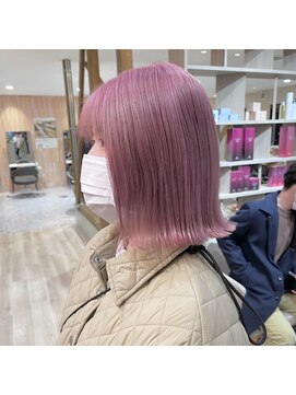 アヴァンス ジェイアール和歌山店(AVANCE.) ハイトーン×ピンクカラー