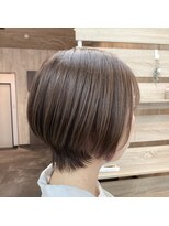 時わすれの森&nbsp;えりあし長めグラデーションボブにインナーカラー