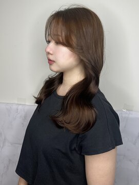 エニー 栄(Any) 透明感カラー/韓国ヘア/顔周り