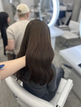 アイシー 表参道(ICY) 透明感たっぷりオリーブベージュカラー